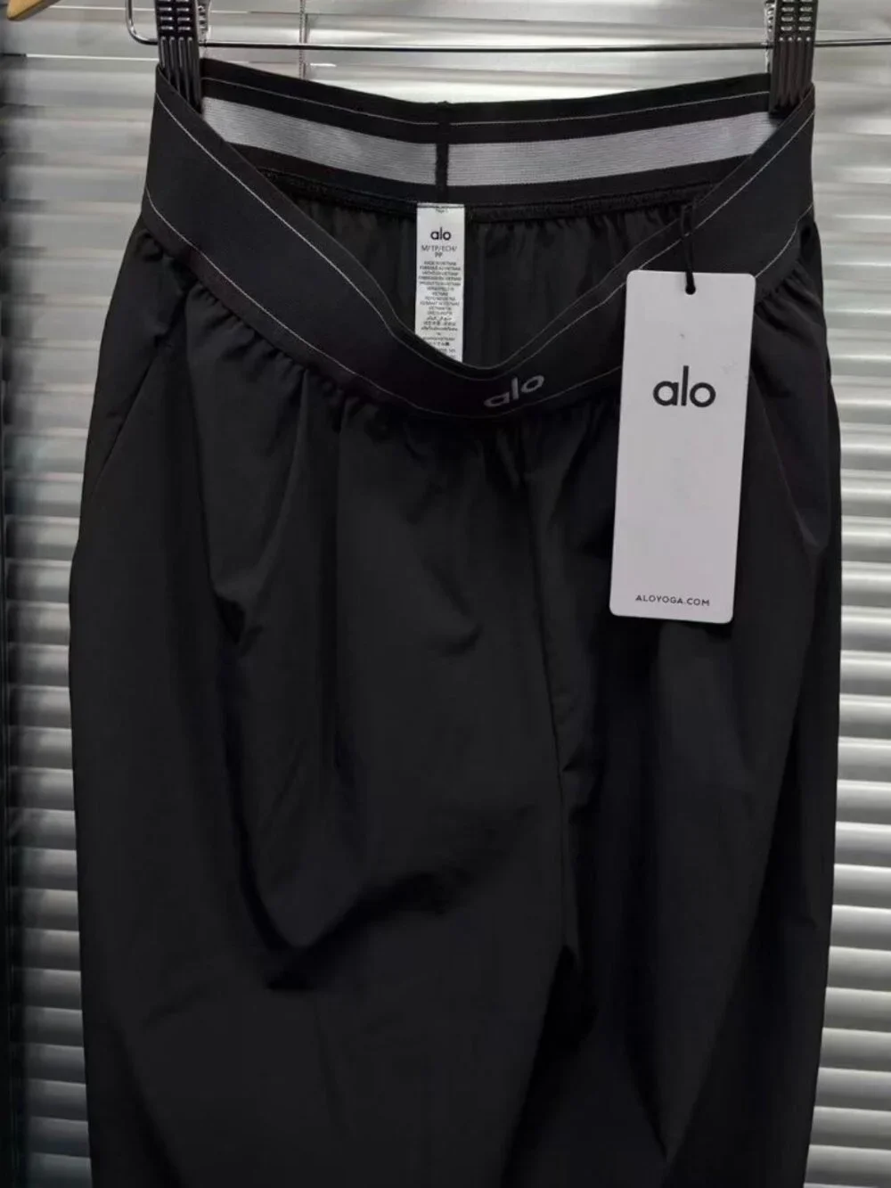 ☁️Dark Grey Wide-Leg Yoga Pants, ALO Yoga Regular Size 30”